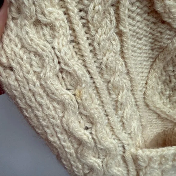 Vintage Ireland wool Cozy Cream Cable Knit Cardigan - Picture 8 of 8